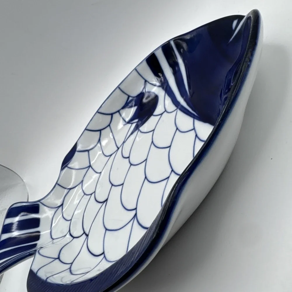 Vintage 90s Dansk Arabesque Fish Bowl Serving Platter Plate Blue & White